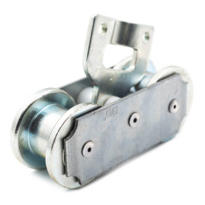 Monture en acier pour rail galvanisé 62x55mm